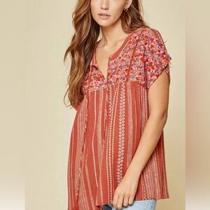 Savanna Jane SZ S Rust & Ivory Embroidery Short Sleeve Top